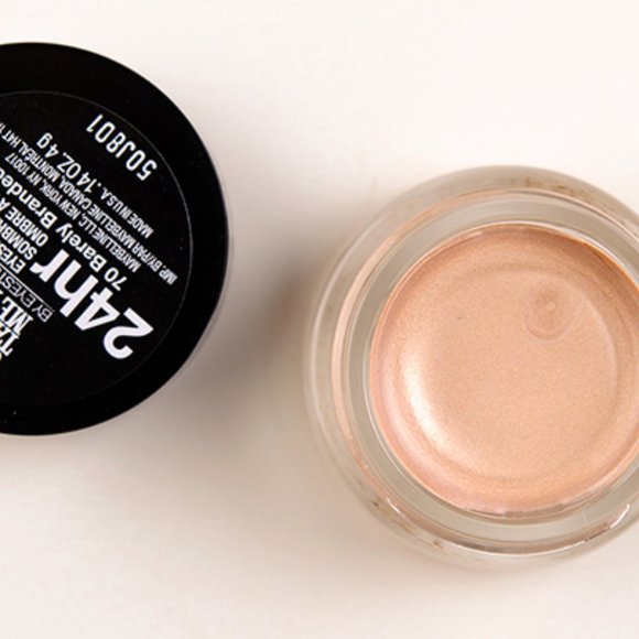 *Free with any order* Maybelline Color Tattoo 70 - Picture 3 of 5